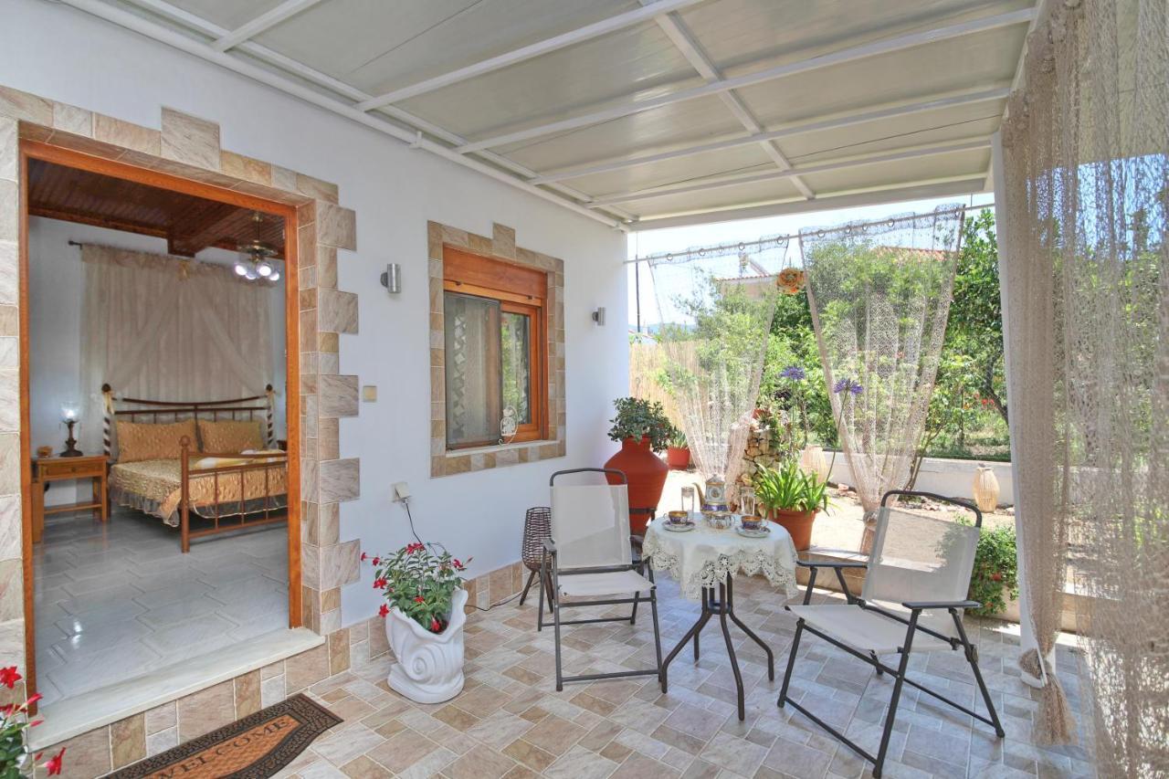 Vasia'S Small Villa Skopelos Eksteriør billede